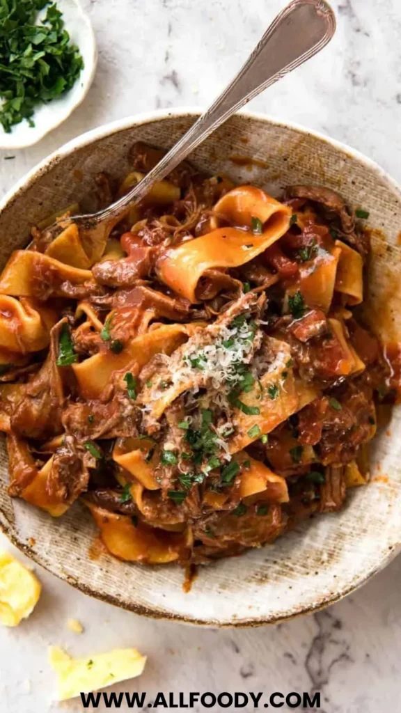 slow cooker beef ragu pasta