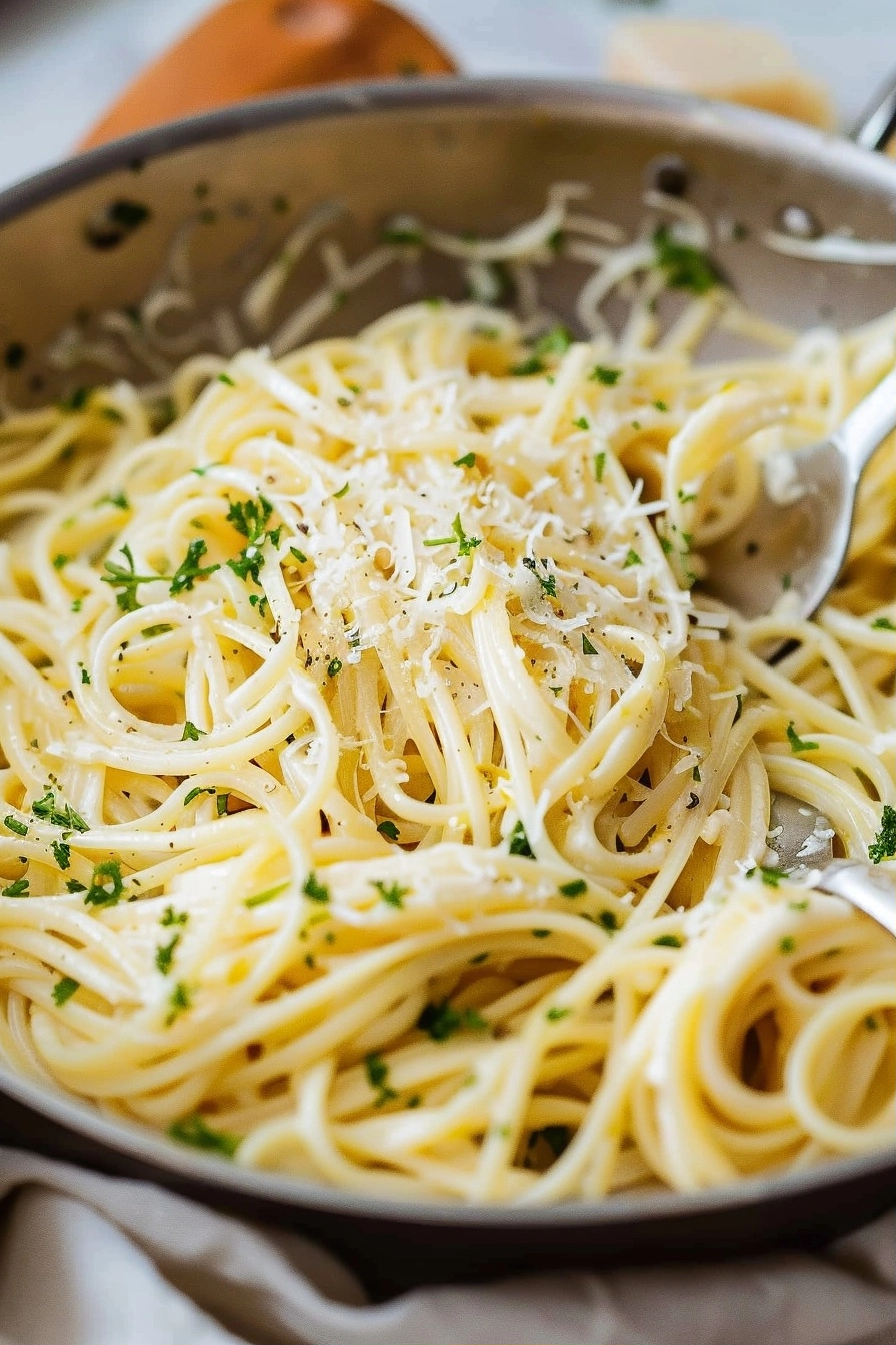 One Pot Garlic Parmesan Pasta: Quick & Easy Dinner 2 image 1779042181588